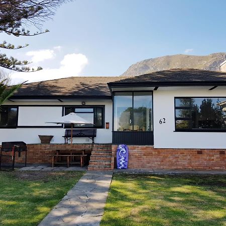 Norfolkden Beachhouse Херманус Екстериор снимка